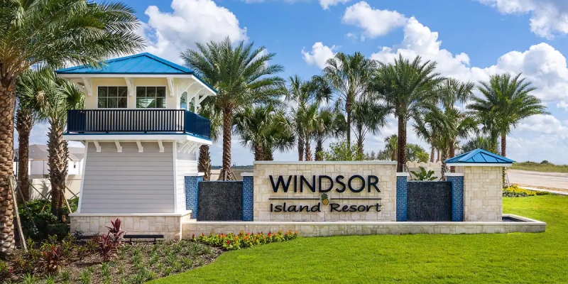 Windsor Island Resort Entrance Sign